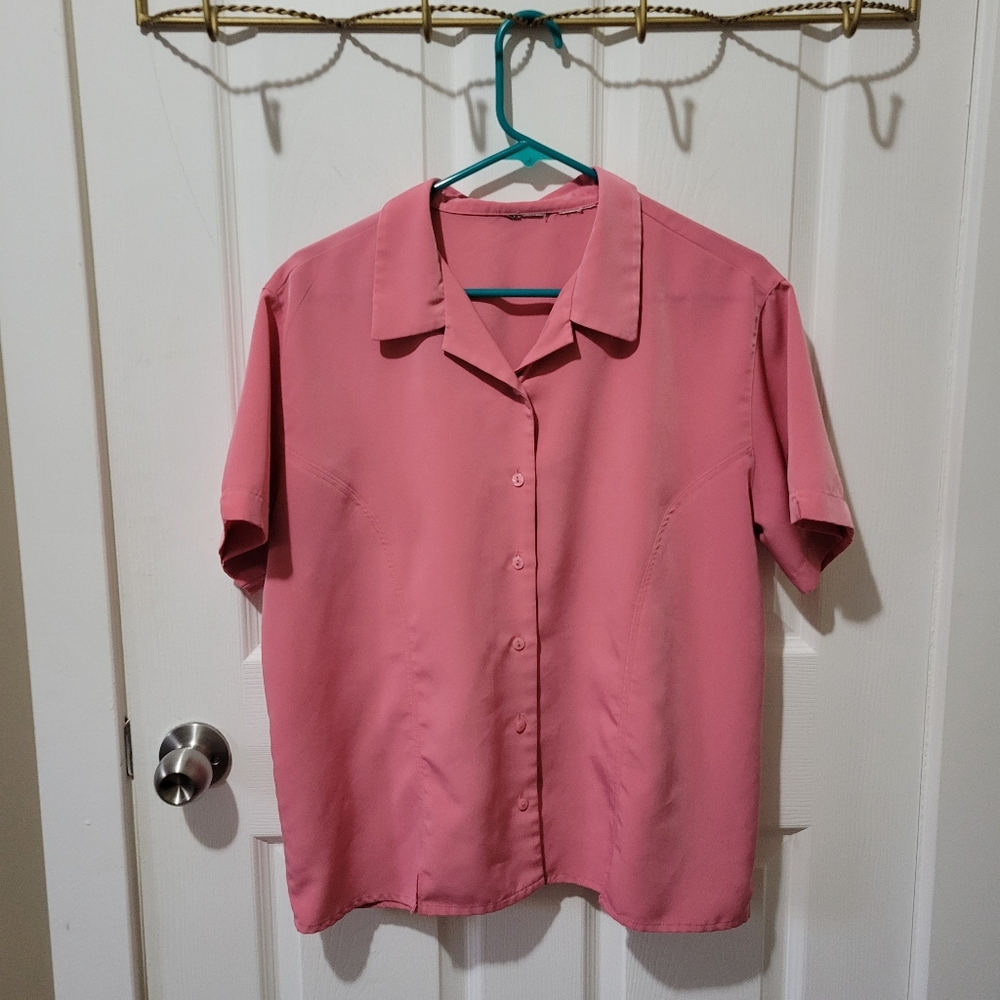 Vintage pink short sleeve button front collared blouse large